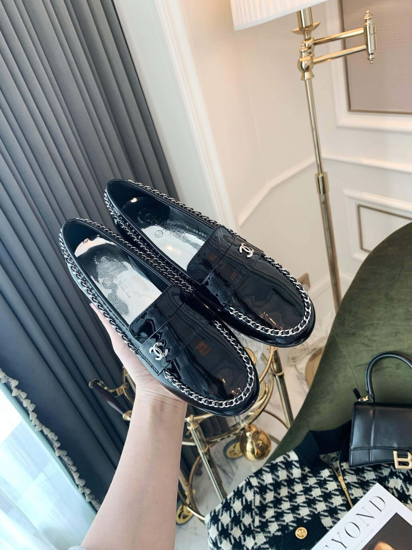 Chanel Patent Leather Chain Loafers G35631