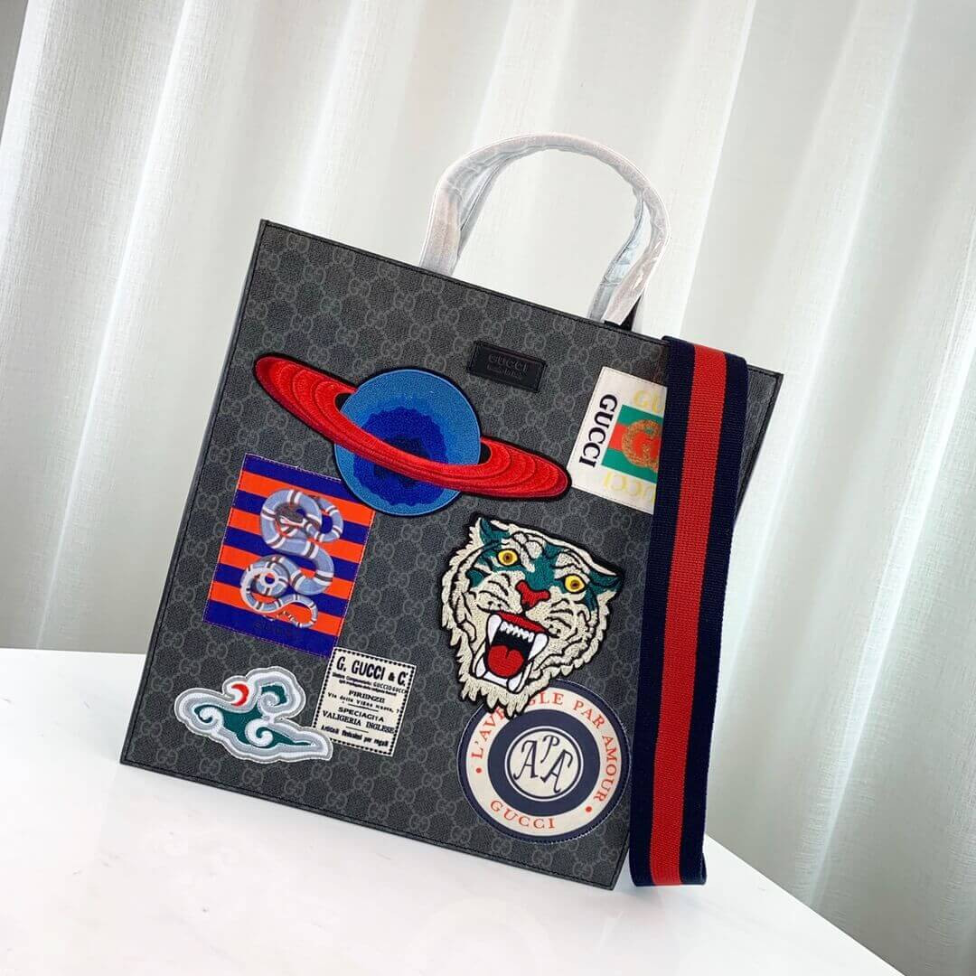 Gucci GG Supreme Tote Tiger And Snake 495559
