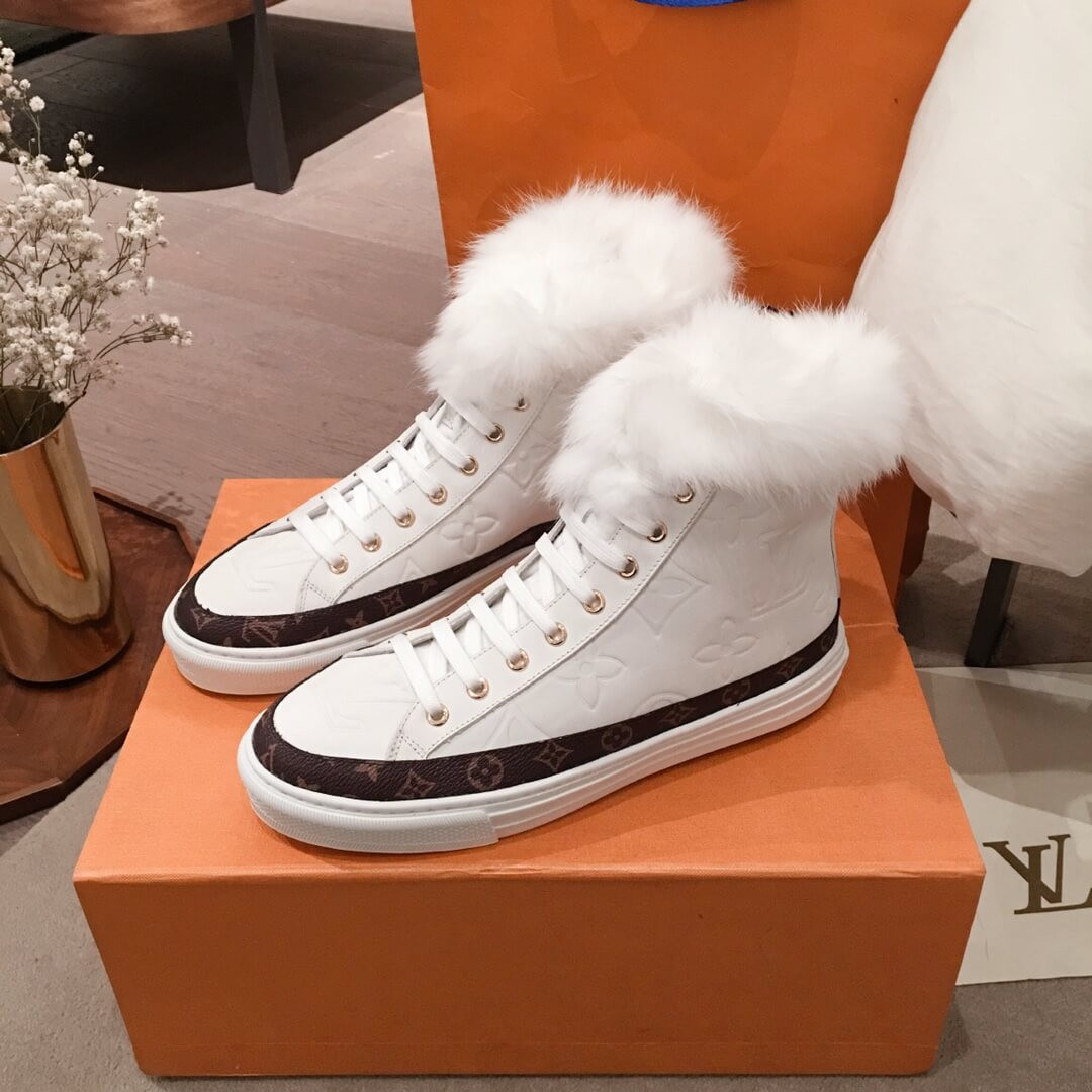 Louis Vuitton Fur Lined Sneaker 5C3137