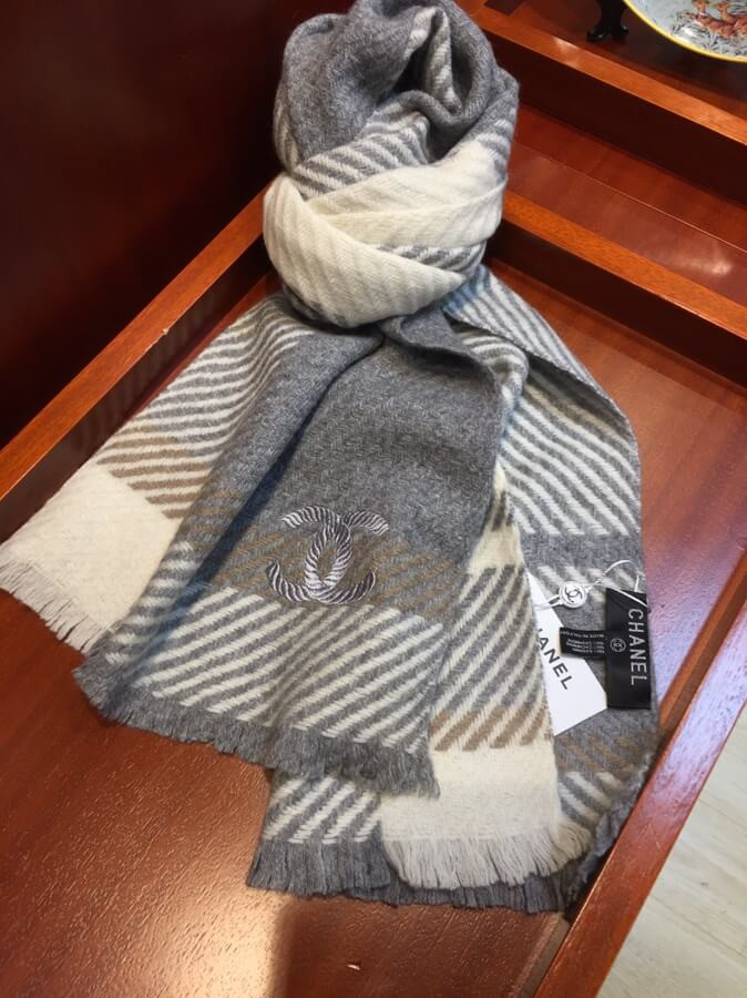 Chanel Cashmere Stole C2676