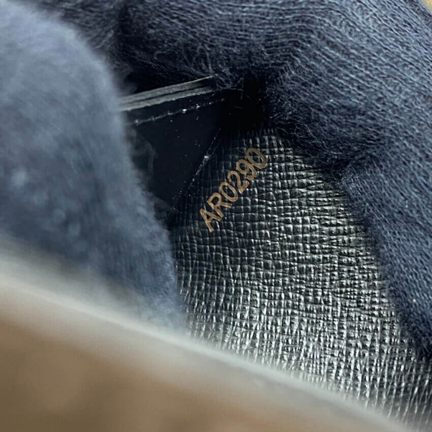 Louis Vuitton Slender Wallet M80156