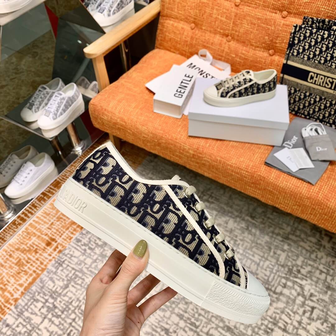 Christian Dior WalkNDior Sneaker In Embroidered Cotton 21184