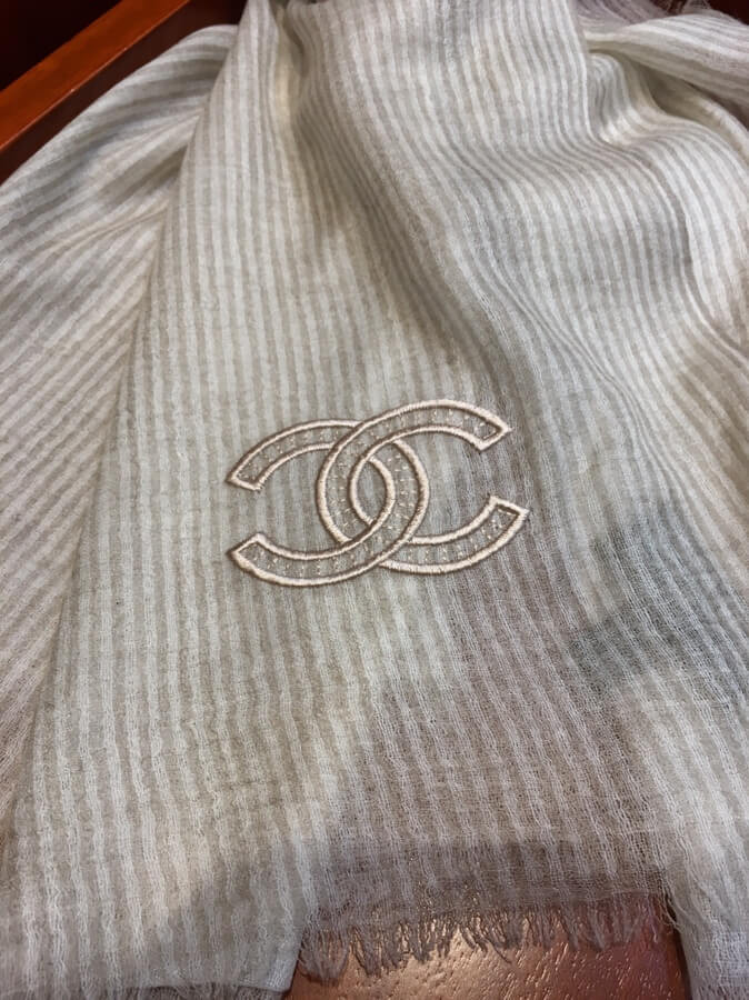 Chanel Cashmere Stole B02021
