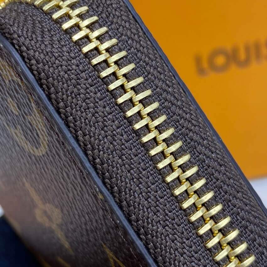 Louis Vuitton Monogram Canvas Zippy Coin Purse M80865