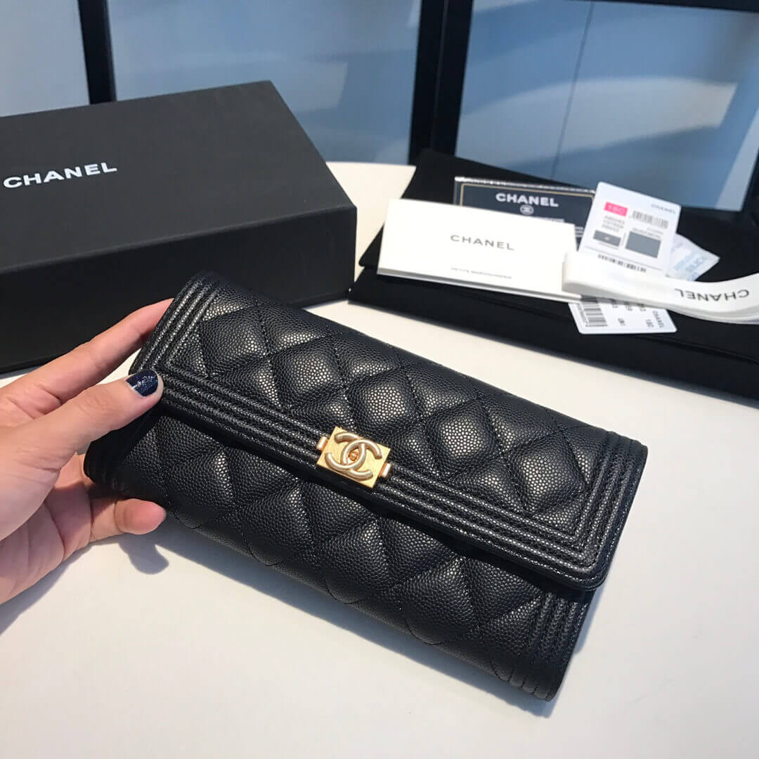 Chanel Grained Calfskin Leboy Flap Wallet A80283