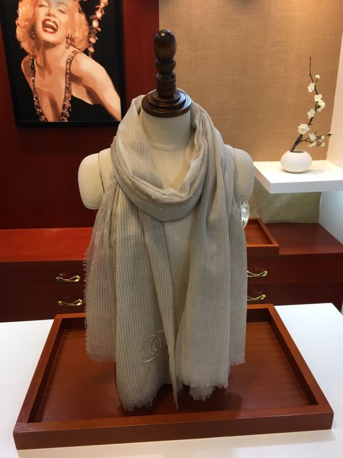 Chanel Cashmere Stole B02021