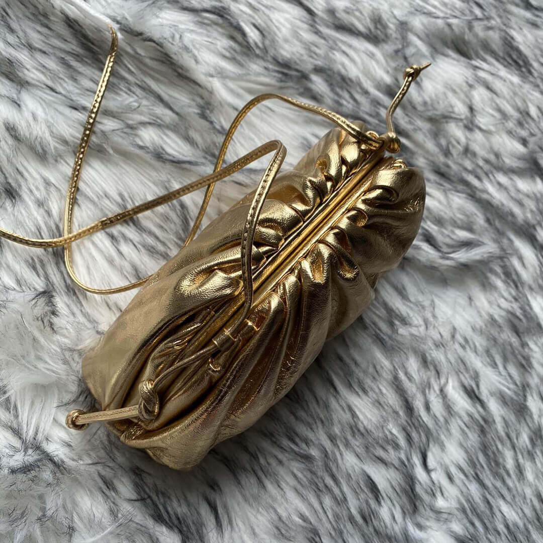 Bottega Veneta The Pouch 20  In Gold Metallic Leather 570927