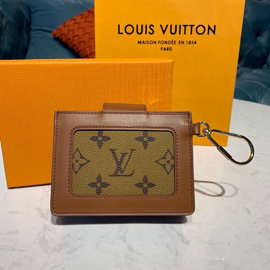 Louis Vuitton Dauphine Coin Purse M44179