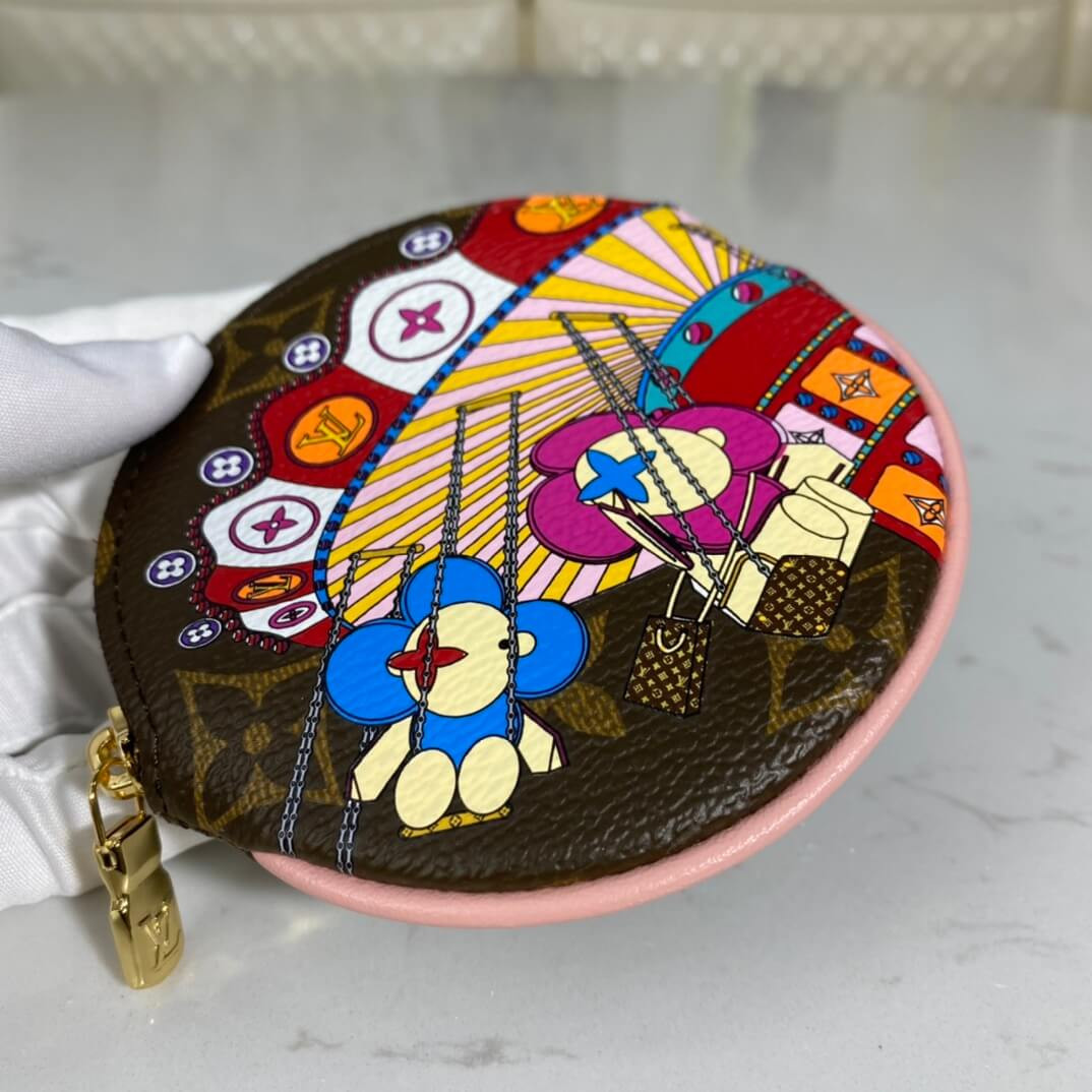 Louis Vuitton Christmas Animation 2020 Round Coin Purse M69757