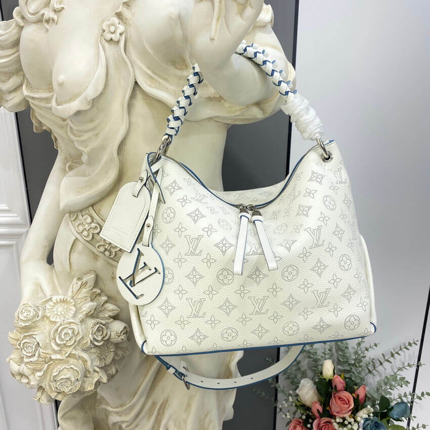Louis Vuitton Beaubourg Hobo MM M58482 White