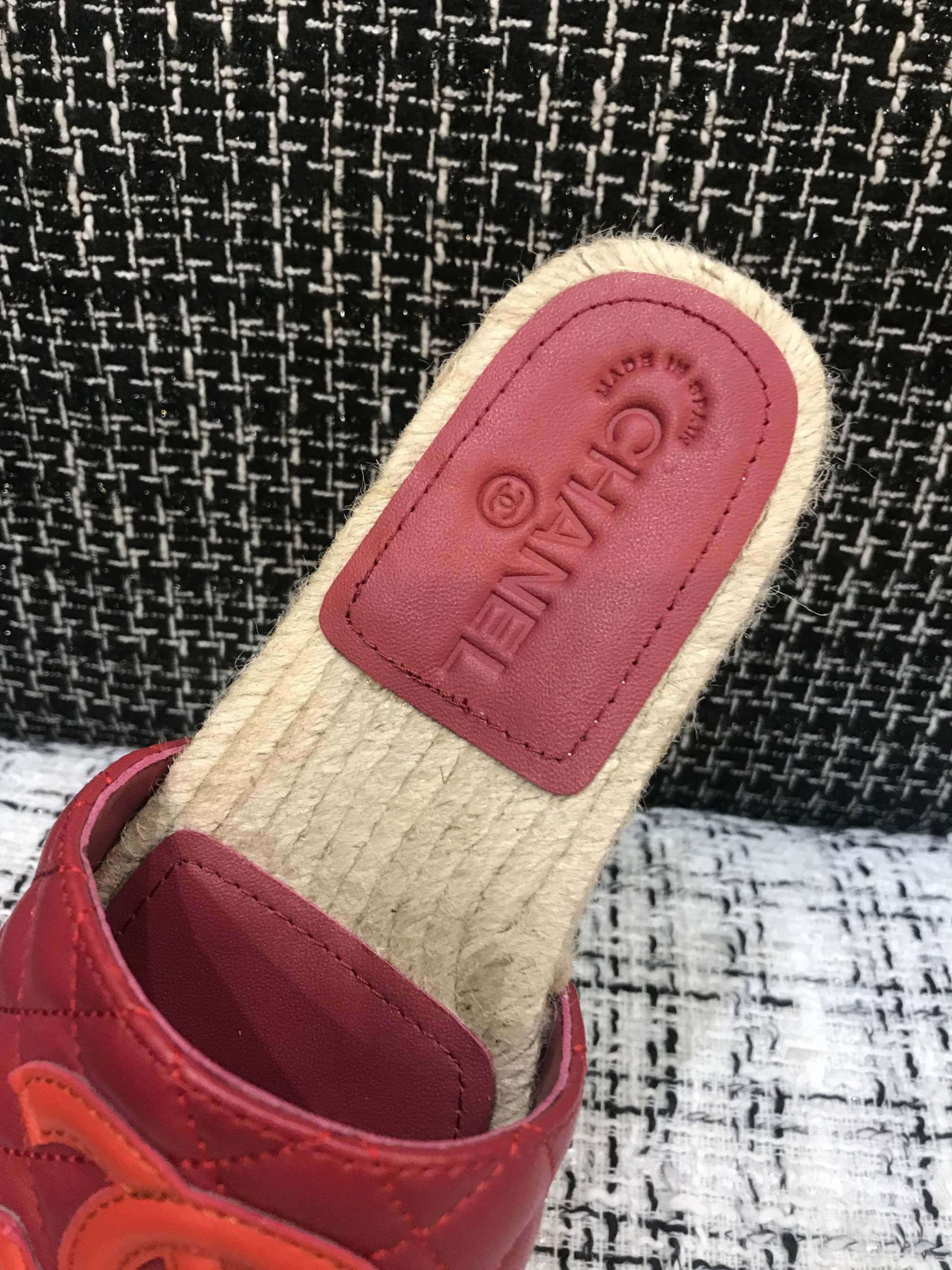 Chanel CC Quilted Mules G35604 Burgundy/Red