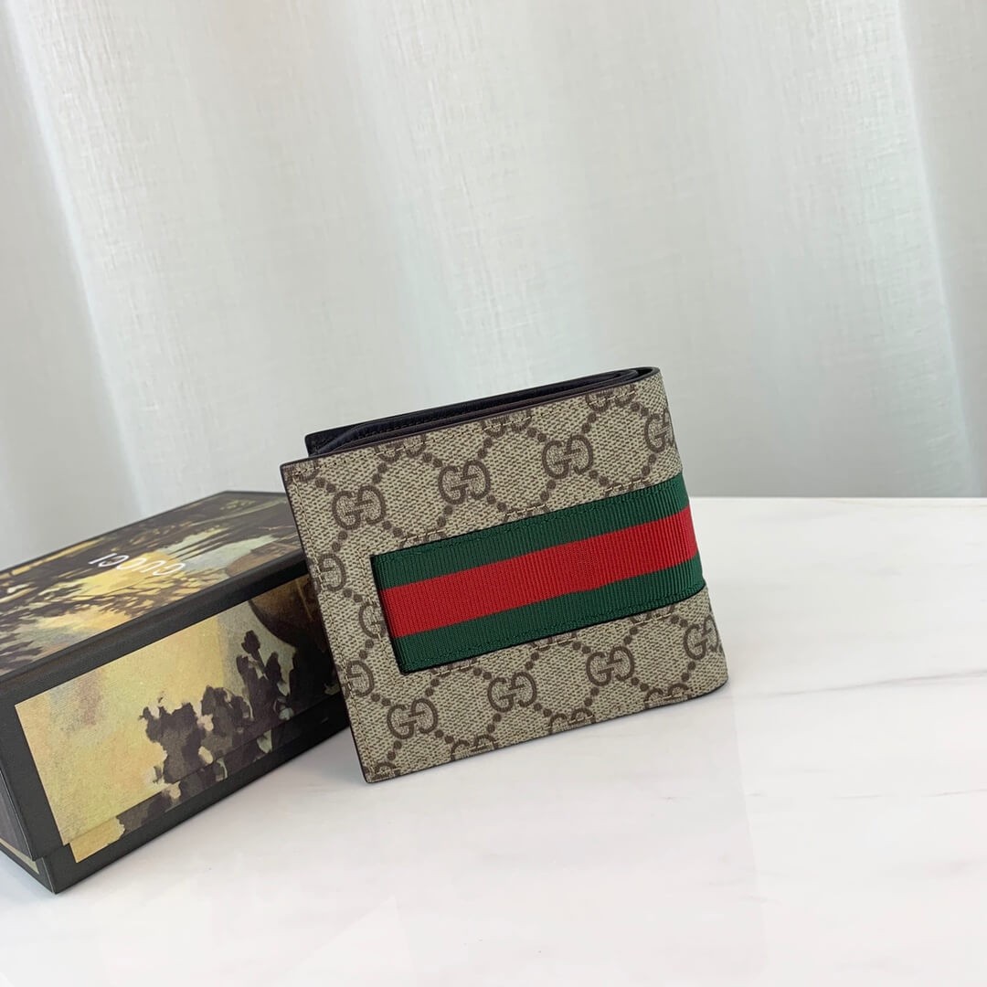 Gucci Web GG Supreme Wallet 408827