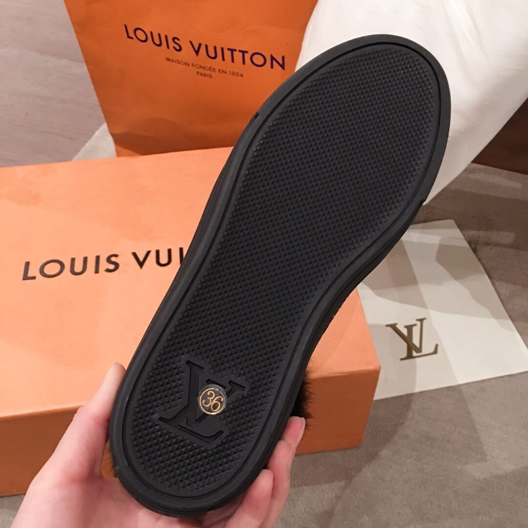 Louis Vuitton Fur Lined Sneaker 5C3137