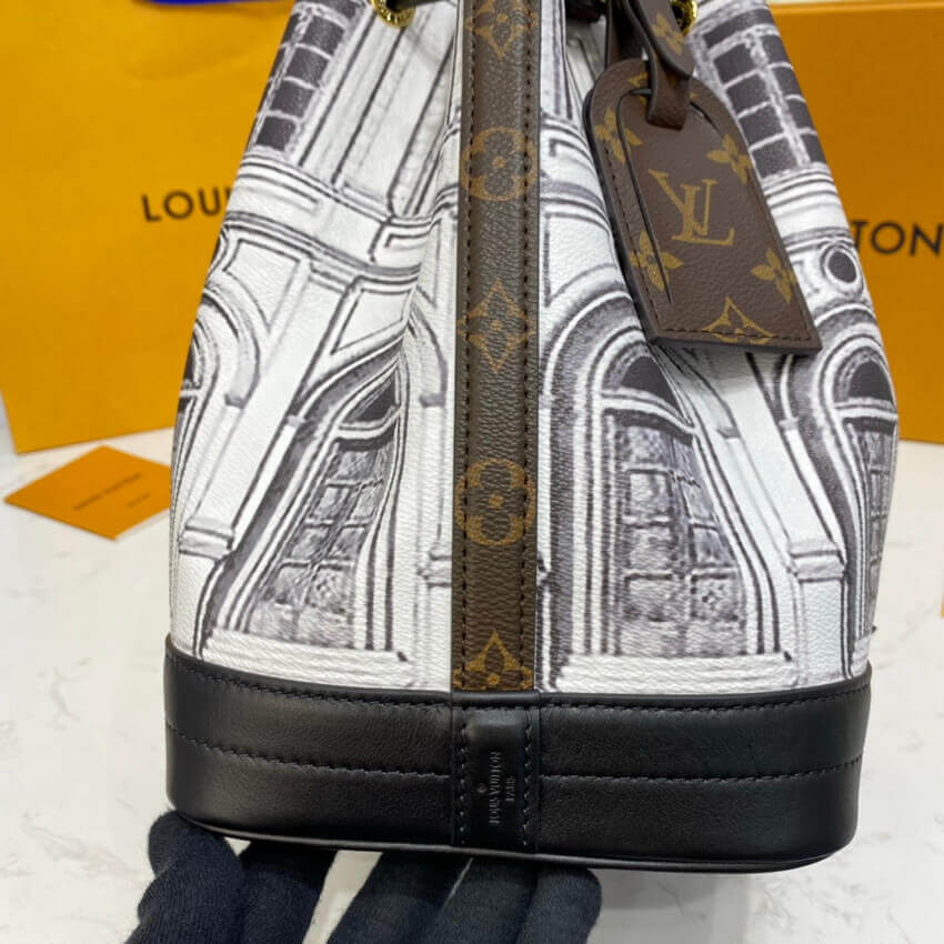 Louis Vuitton Printed Matte Calf Leather Noé MM M59105