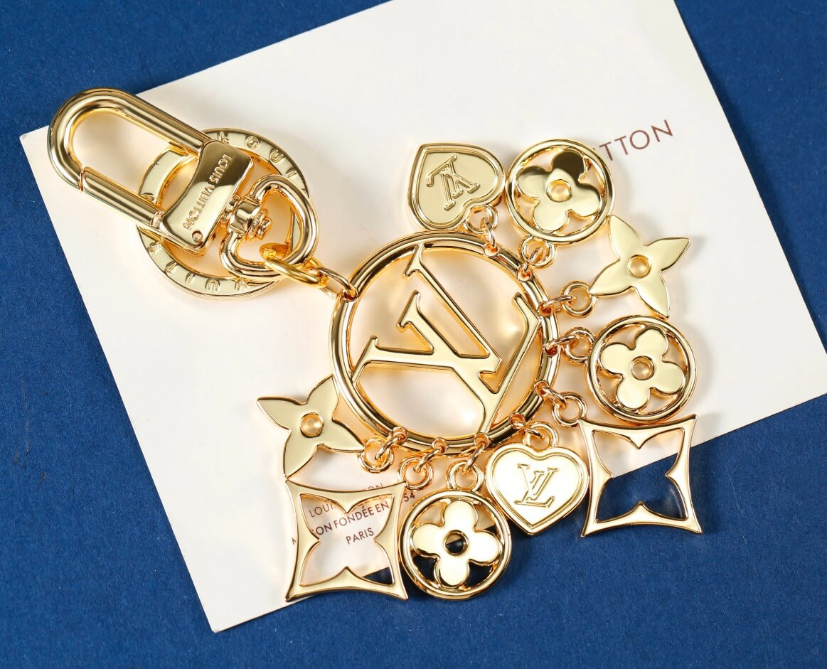 LV Circle Twinkling Keyring And Bag Charm M01359