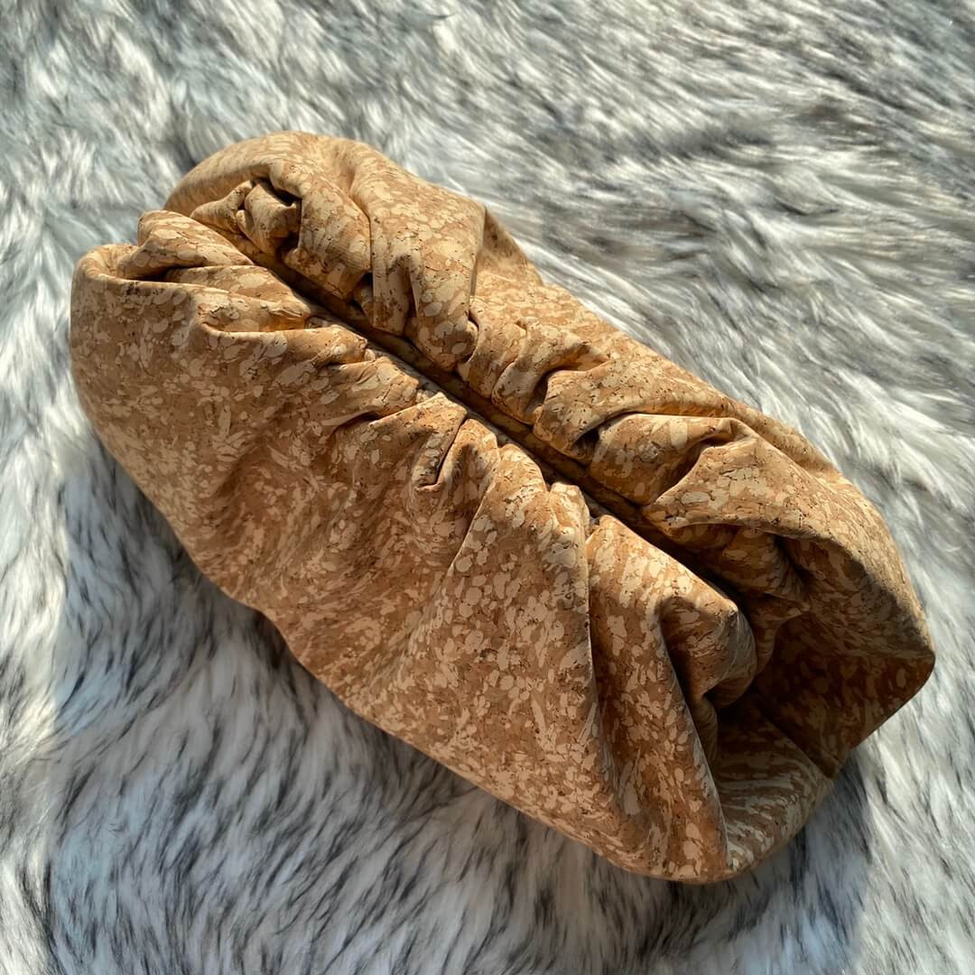 Bottega Veneta The Pouch In Calfskin Polyester Leather 576227