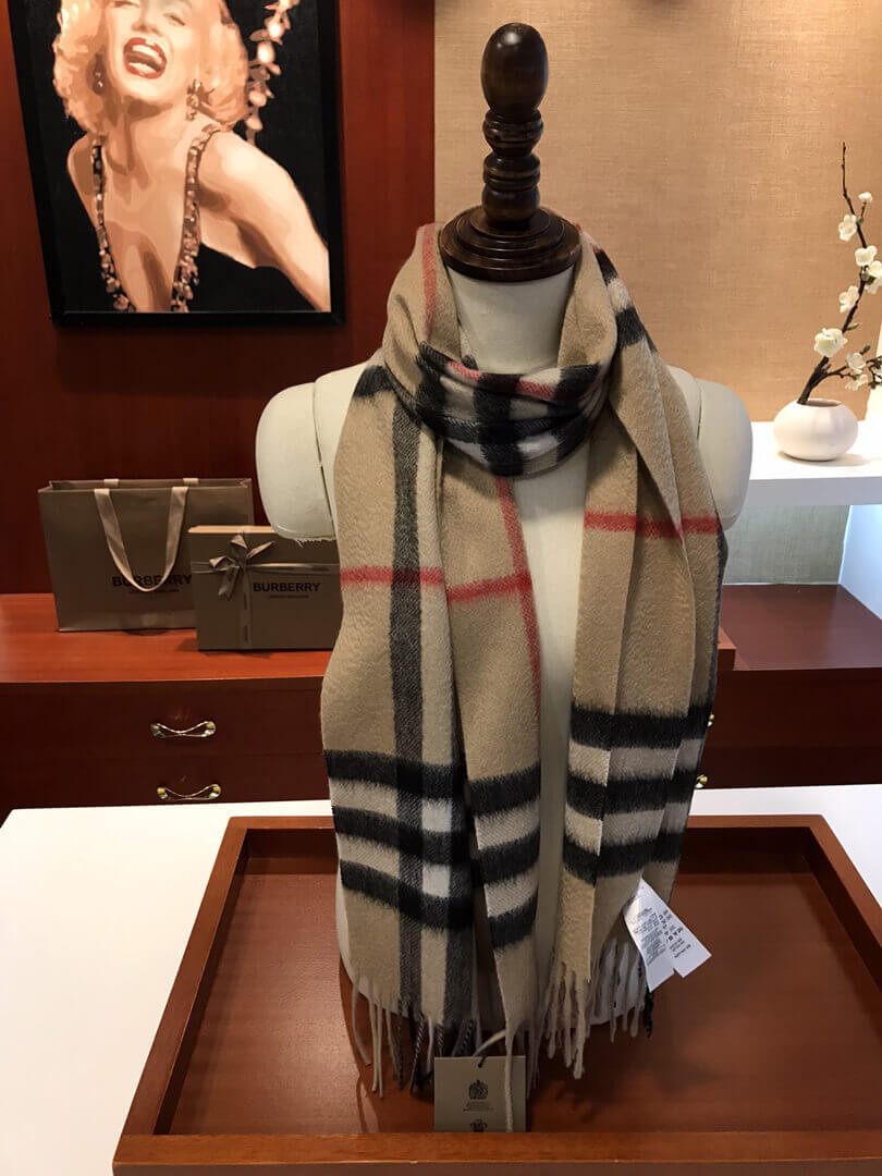Burberry The Classic Check Cashmere Scarf 80181731 Beige