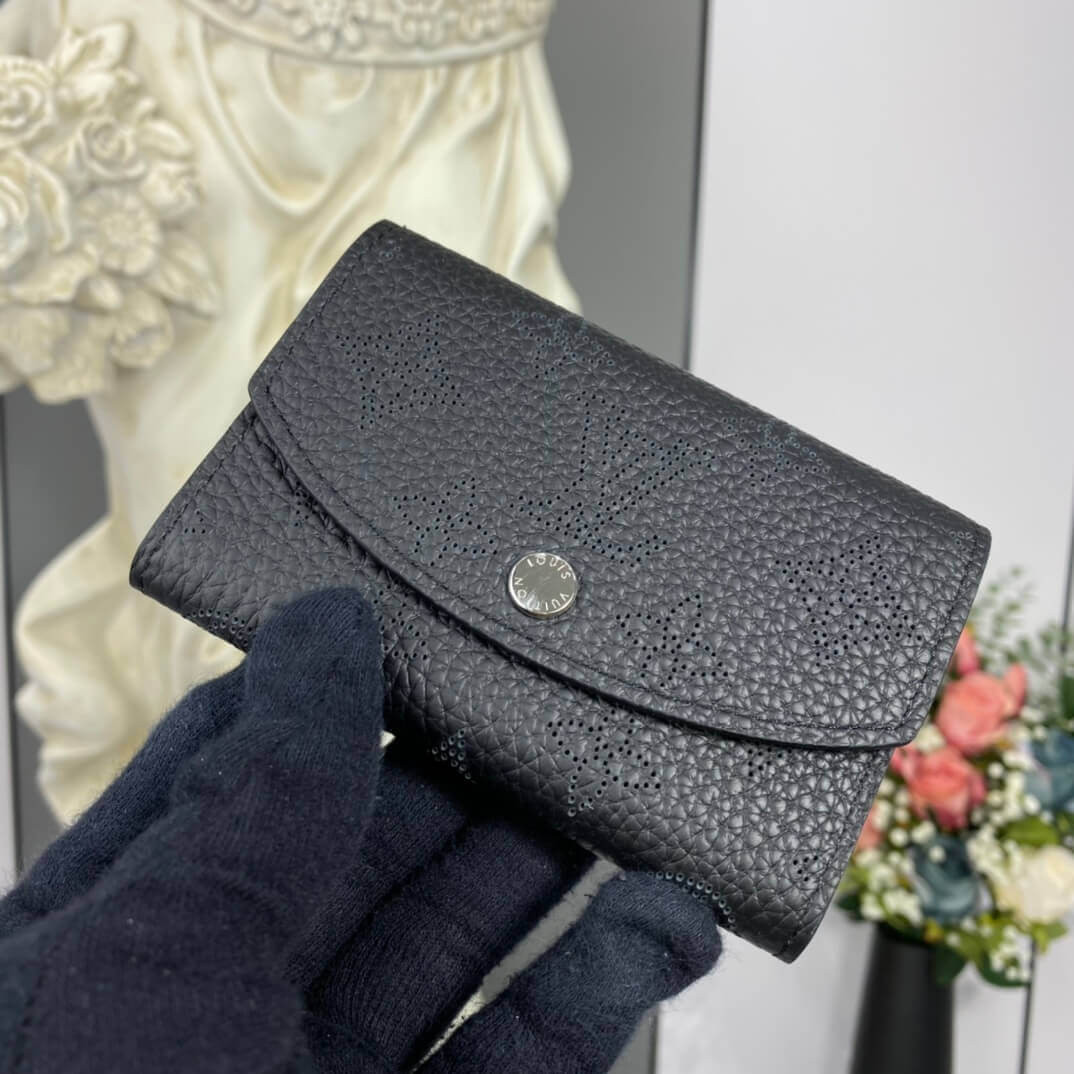 Louis Vuitton Mahina Leather Anae Coin Purse M64050