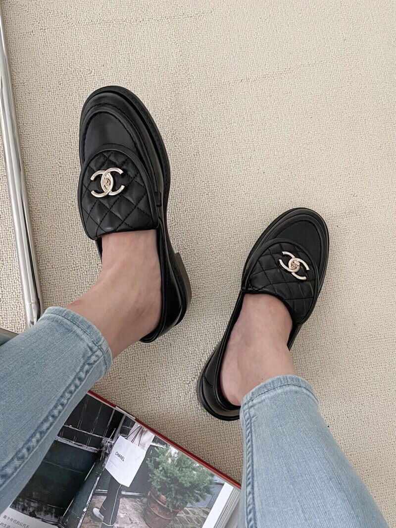 Chanel Black Lambskin Loafer G36646
