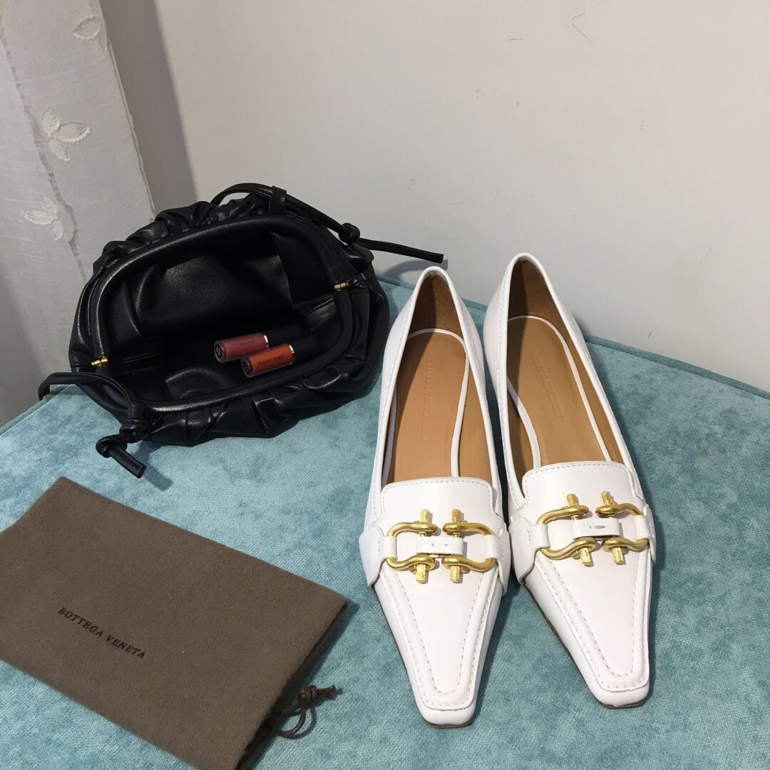 Bottega Veneta Madame Leather Pumps 594559