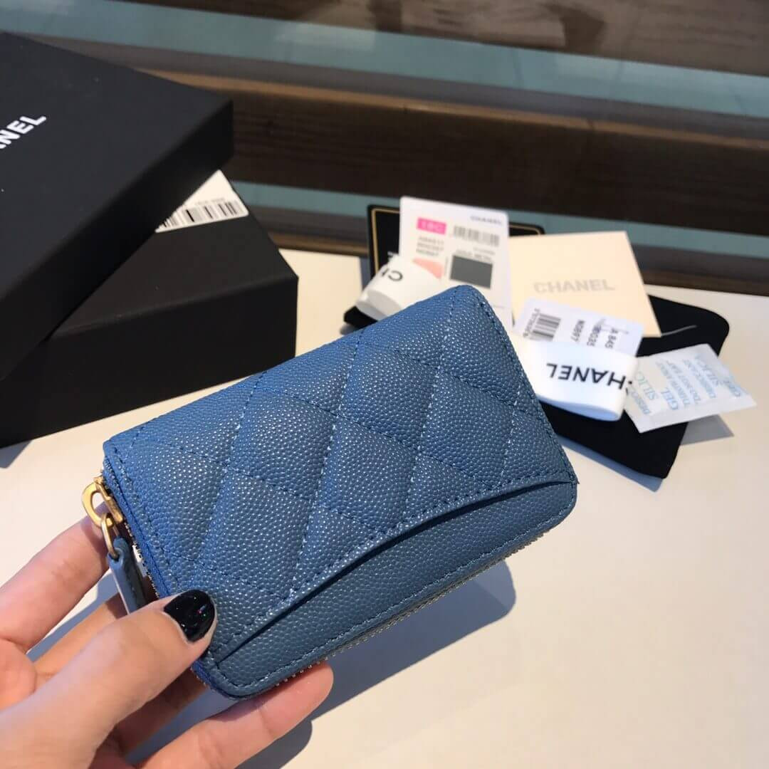 Chanel Grainy Calfskin Classic Zipped Card Holder A84511