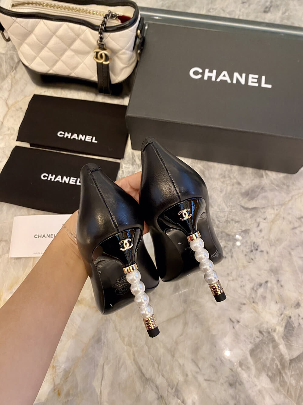 Chanel Lambskin & Grosgrain 8.5cm Heel Pumps G35536