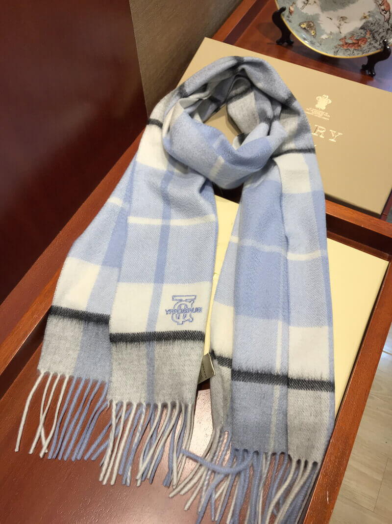 Burberry Unisex Check Wool Scarf 2402