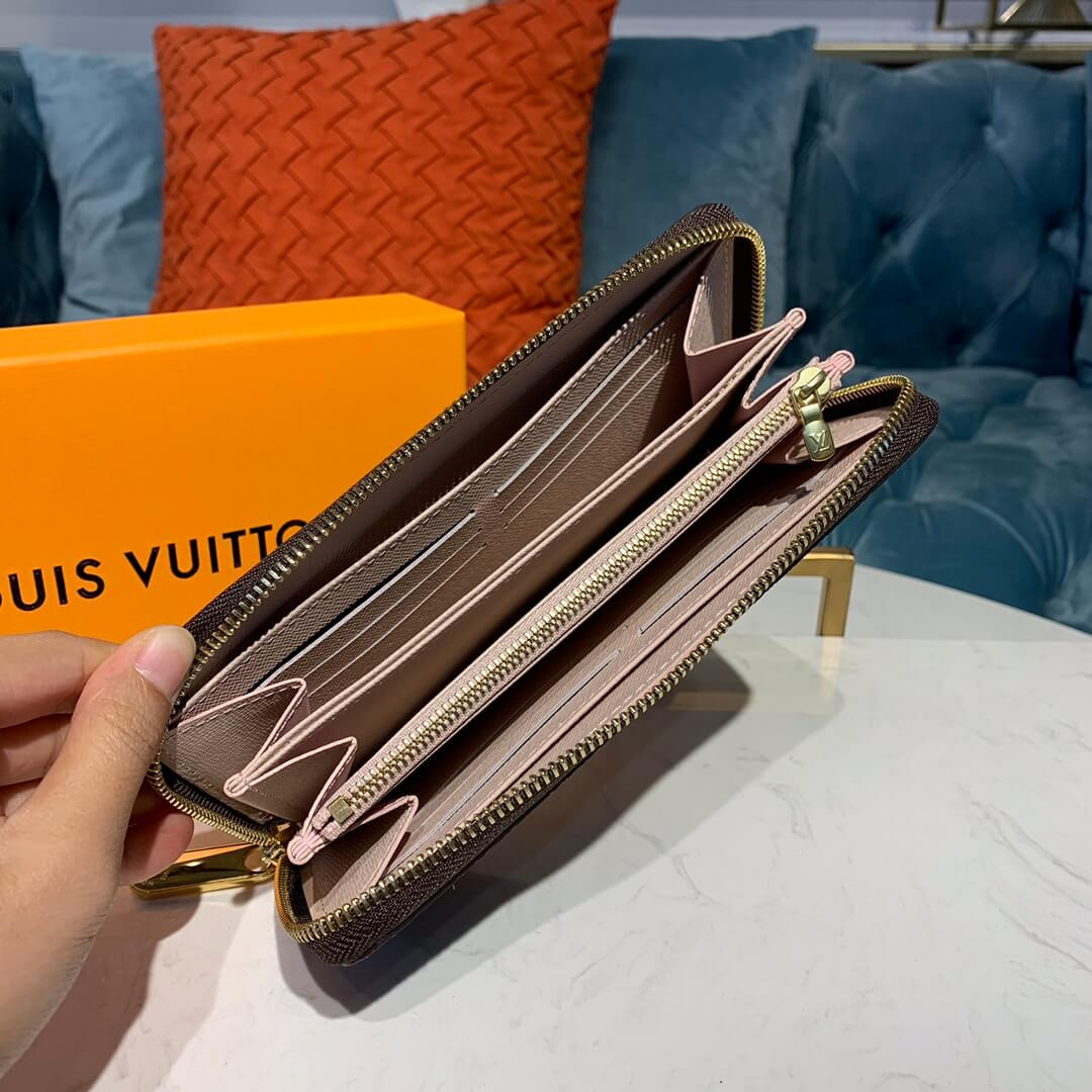 Louis Vuitton Vivienne Zippy Wallet M60017