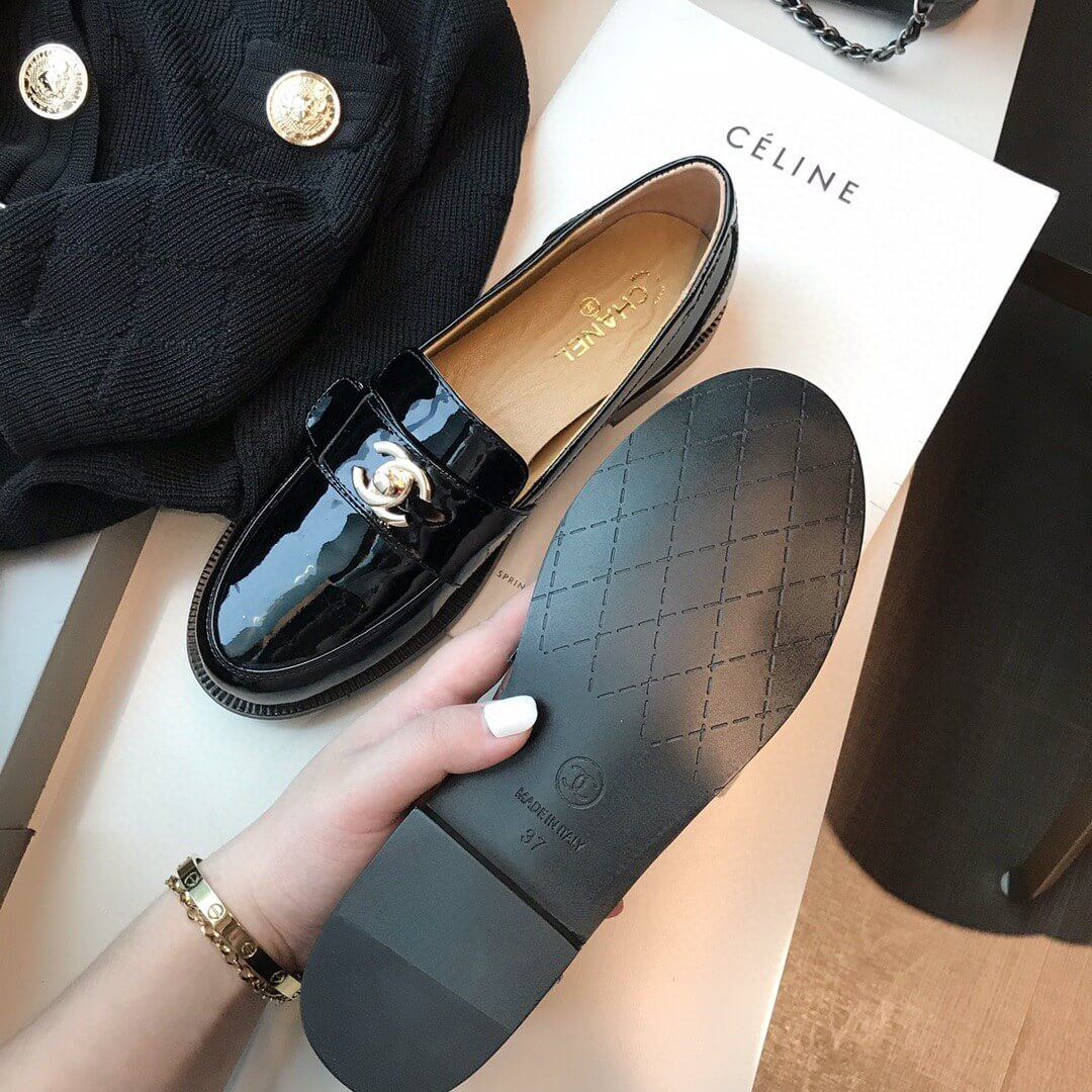 Chanel CC Turnlock Loafers And Patent Leather Loafers G429295