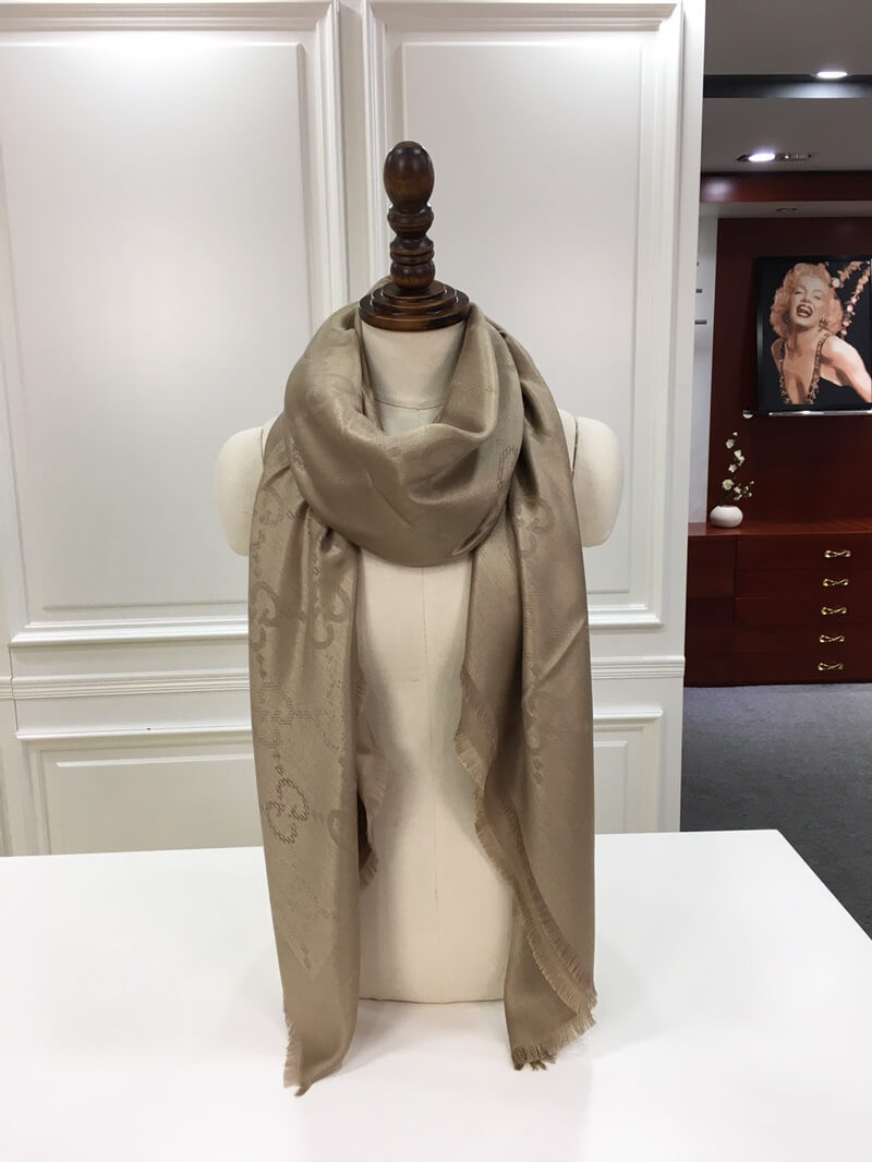 Gucci  Square Shawl 2471