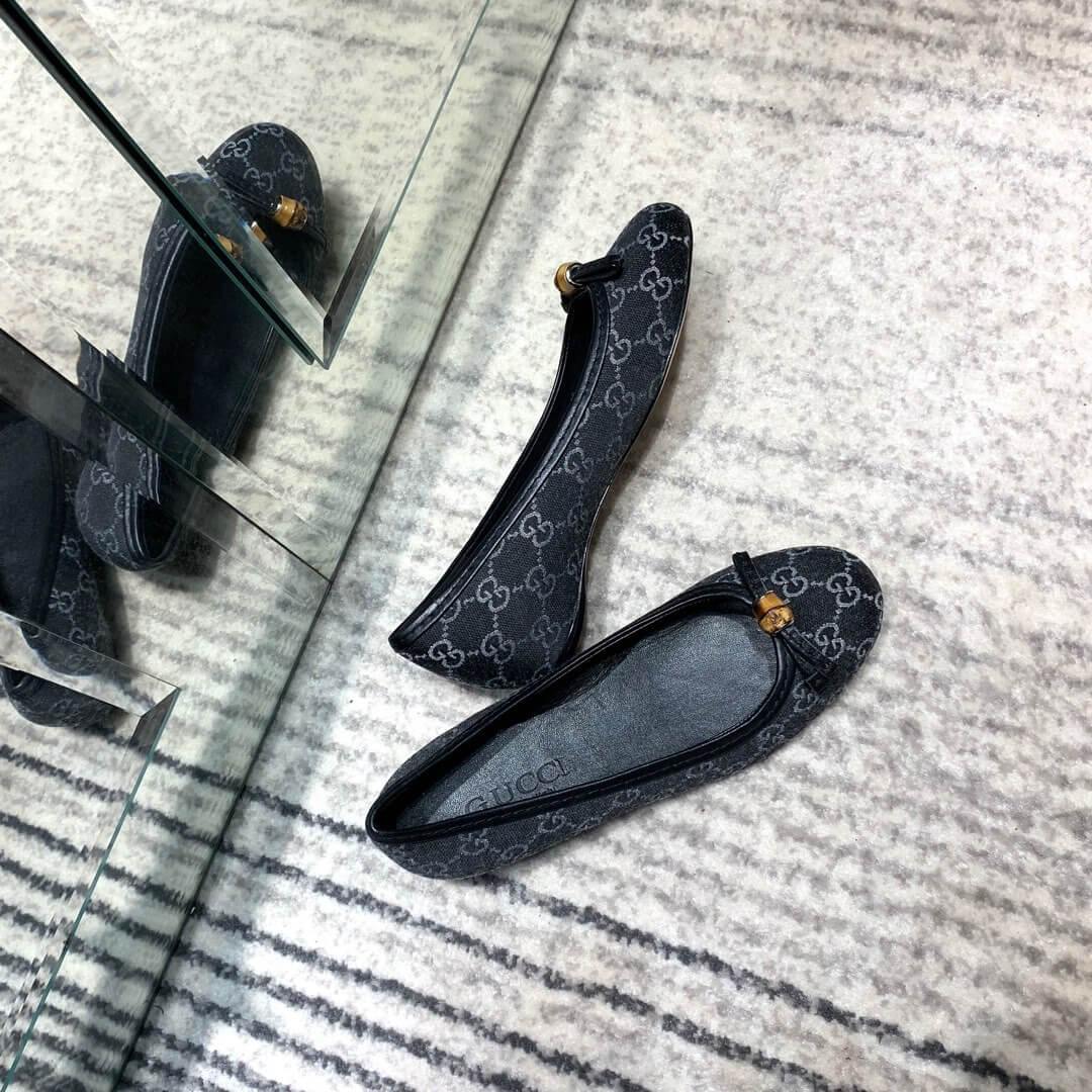 Gucci Canvas Ballerinas 423167 Black/White