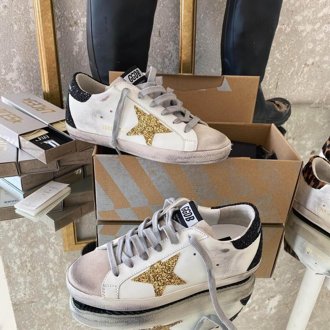 Golden Goose Superstar Sneaker WZ266