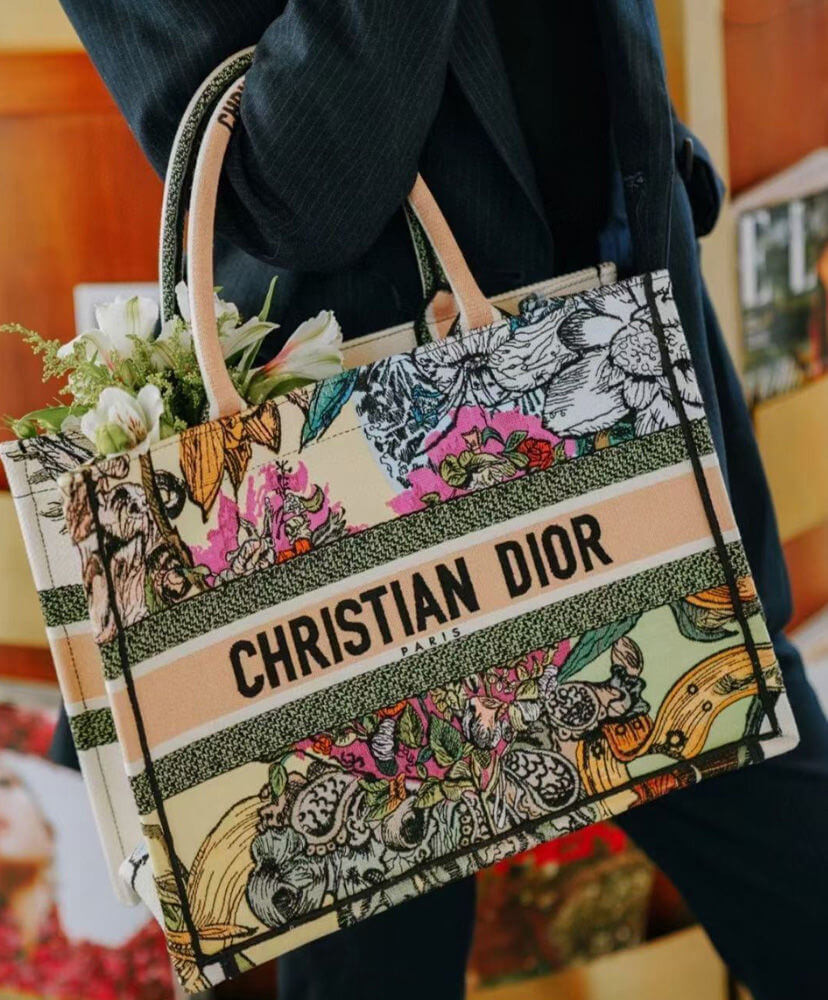 Christian Dior Small Book Tote Multicolor Cœur EN Fleurs Embroidery M1296