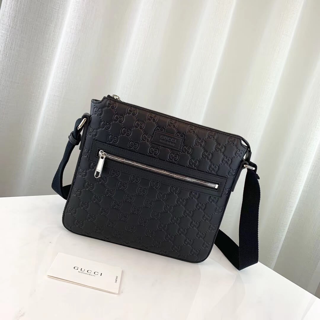 Gucci Signature Messenger 406410