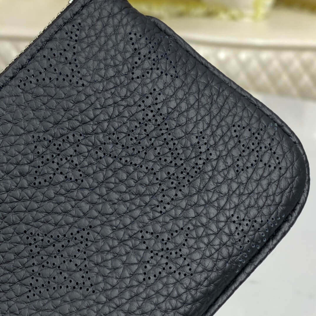 Louis Vuitton Mahina Leather Key Pouch M69508