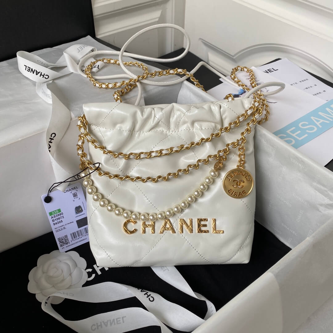 Chanel Mini 22 Handbag in Shiny Crumpled Calfskin Black with Pearl Chain AS4416
