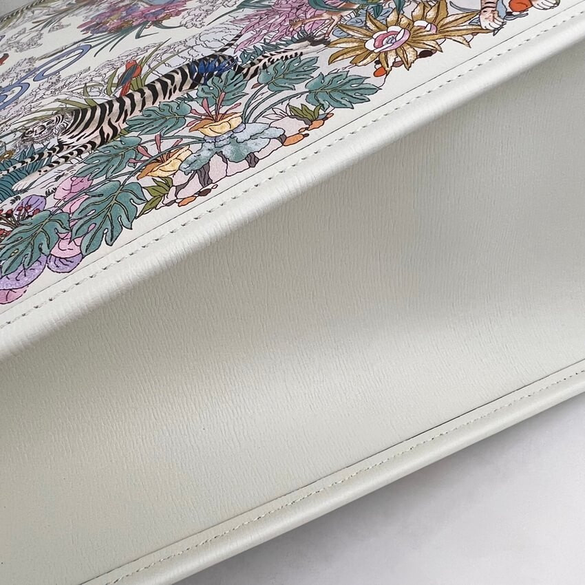 Gucci Tiger Medium Tote Bag 687827