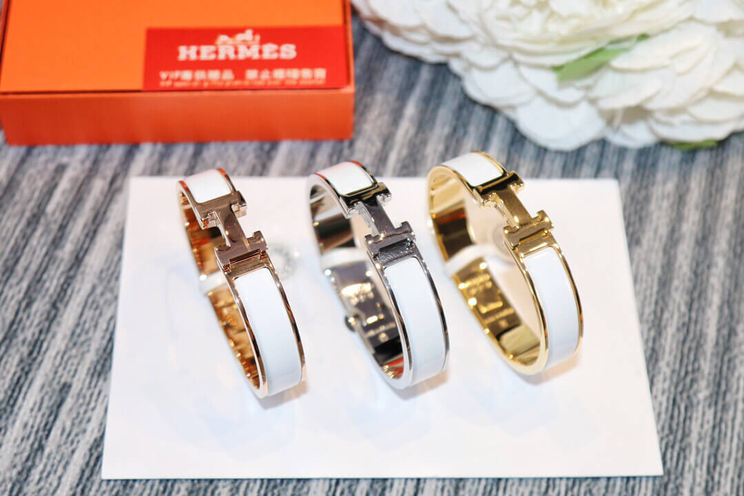 Hermes Narrow Clic H Bracelet In White