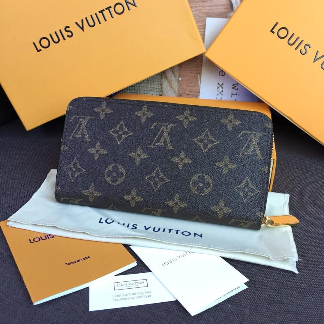 Louis Vuitton Monogram Canvas Love Lock Zippy Wallet M64116