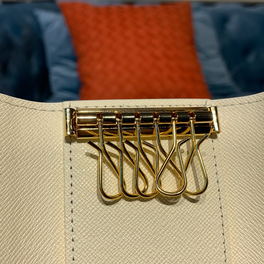 Louis Vuitton Damier Azur 6 Key Holder N61745