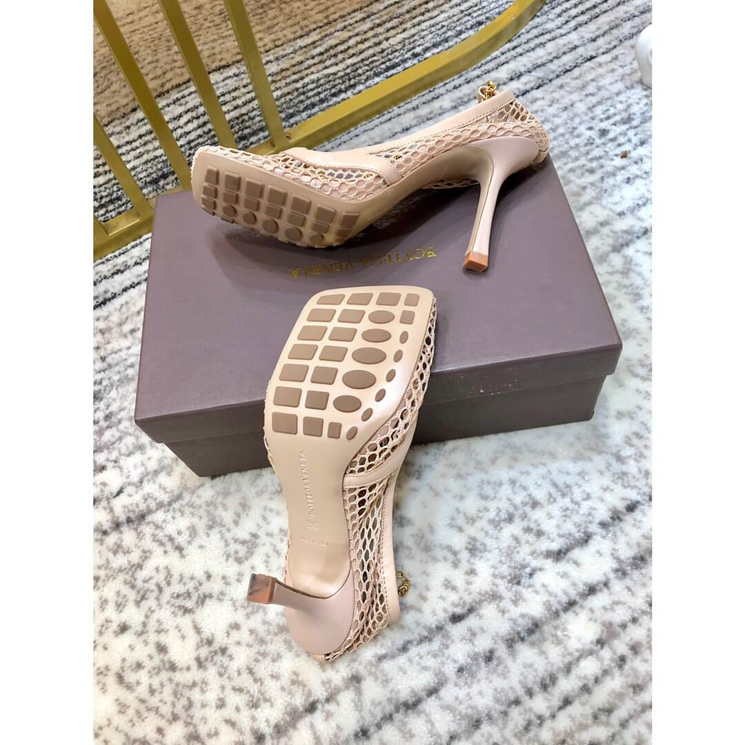 Bottega Veneta Chain-Embelished Mesh Pumps 578321