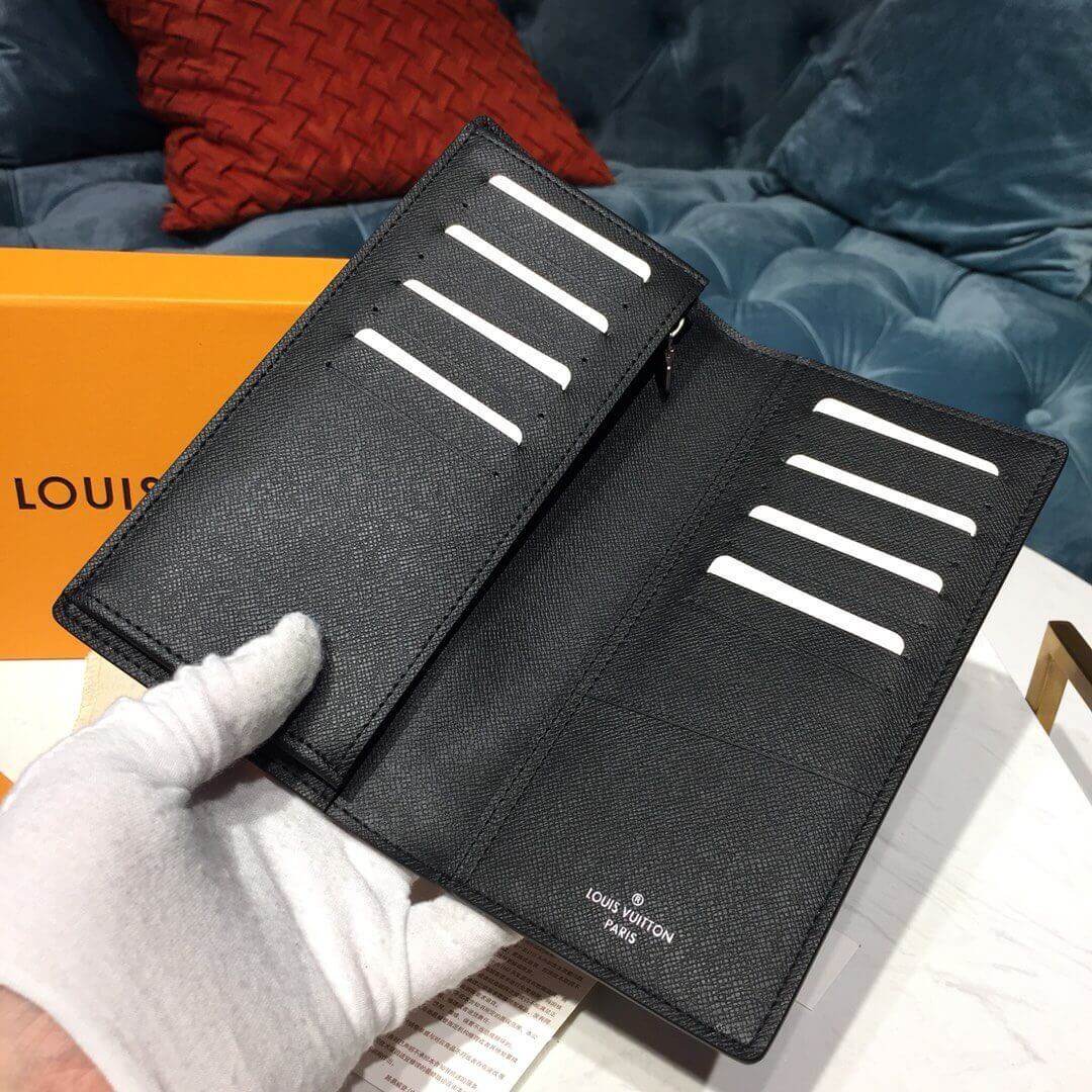 Louis Vuitton Brazza Wallet M67822 M67823