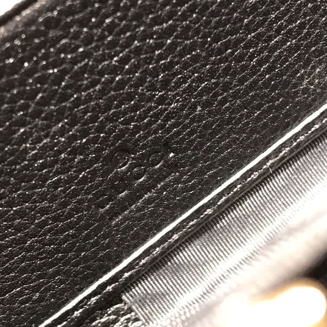 Gucci Zumi Grainy Leather Zip Around Wallet 570661