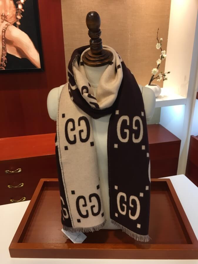 Gucci GG Jacquard Wool Silk Scarf 495592 Black/Beige