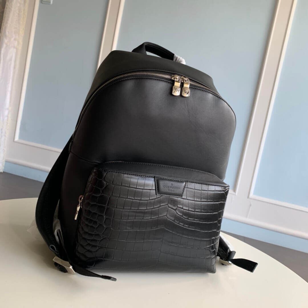 Louis Vuitton Discovery Backpack PM N94721