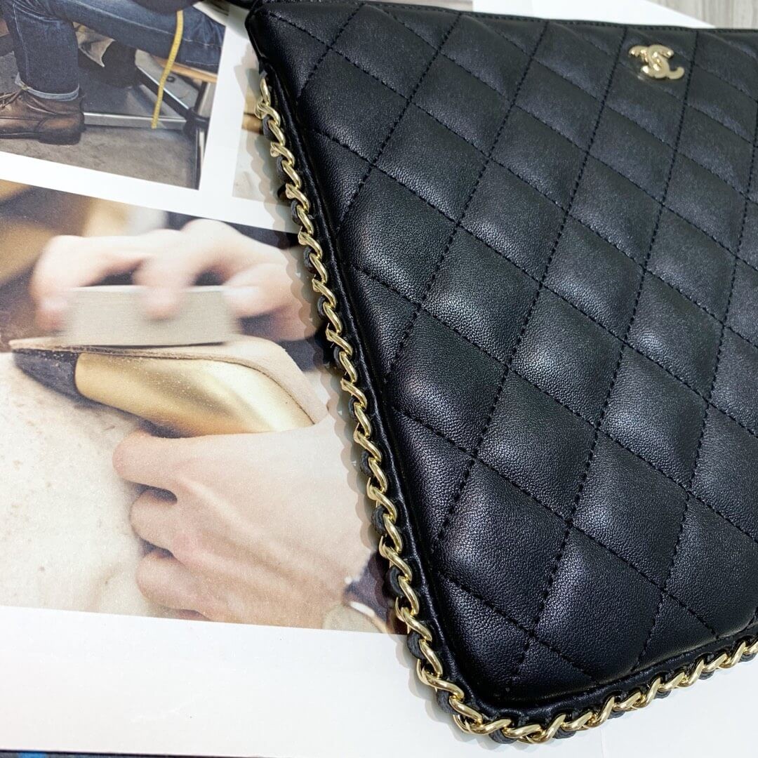 Chanel Clutch Bag 86061