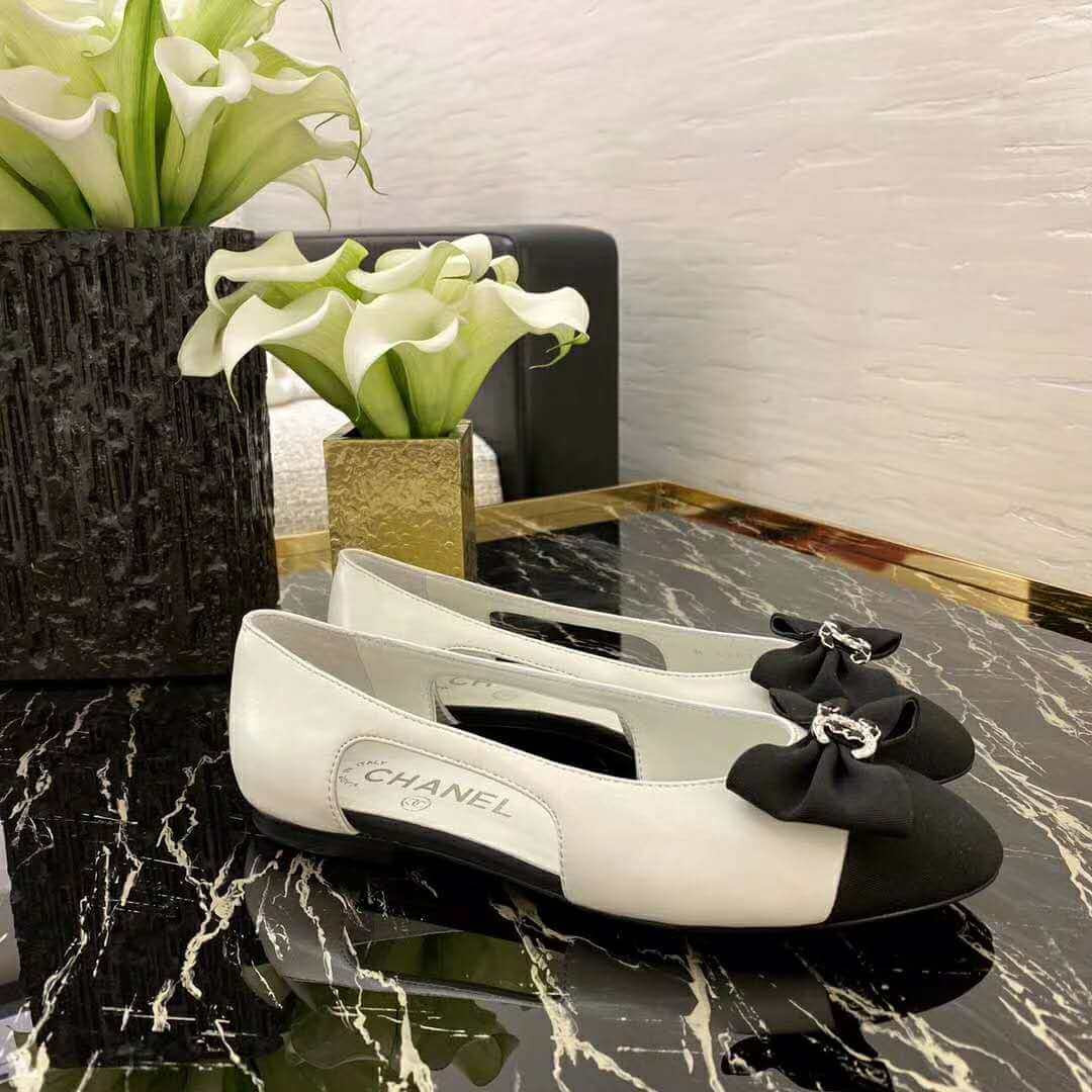 Chanel Ballerinas G36351