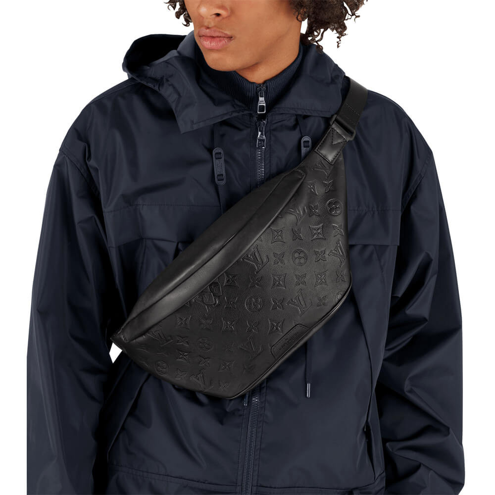 Louis Vuitton Discovery Bumbag M44388