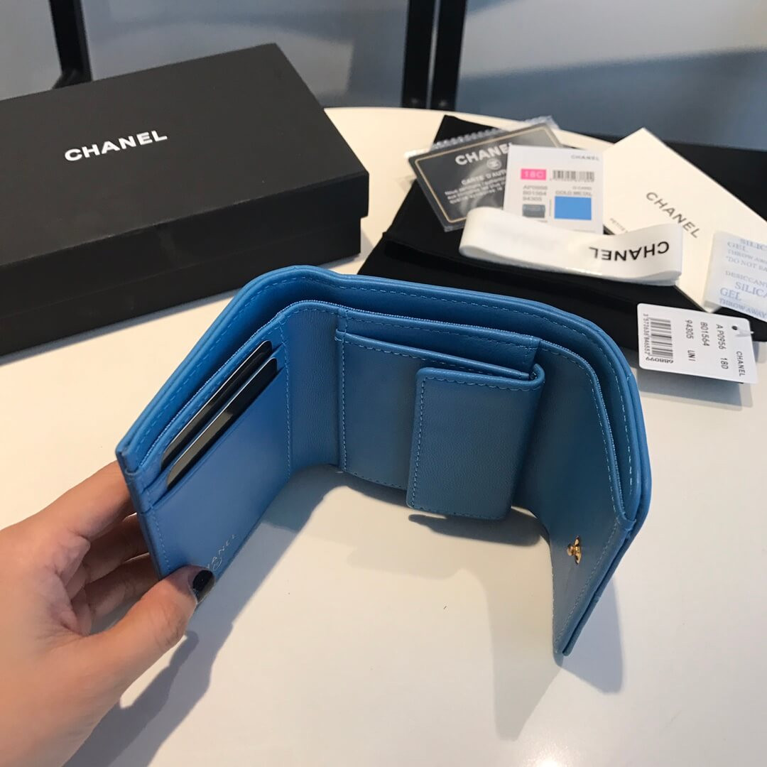 Chanel 19 Trifold Compact Wallet AP0956