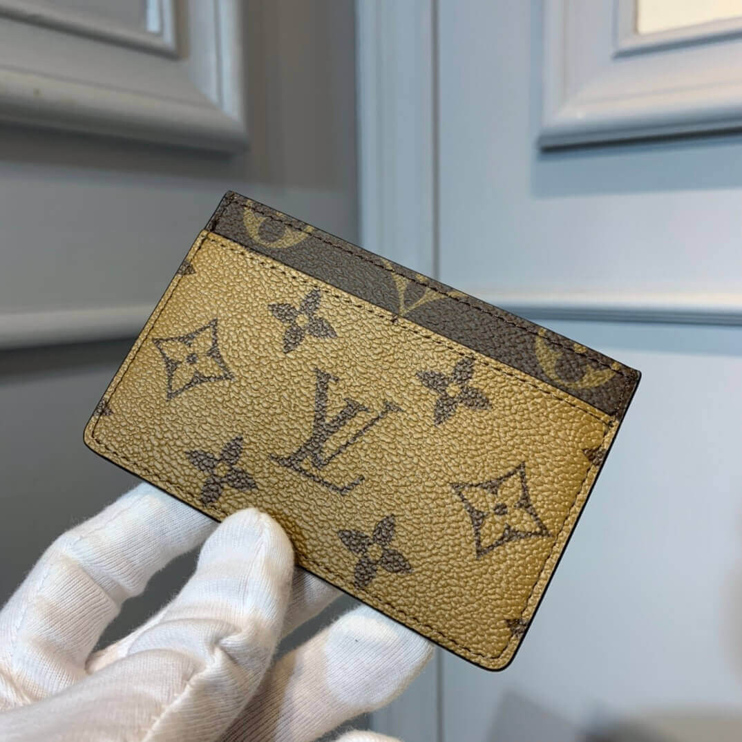 Louis Vuitton Card Holder M69161